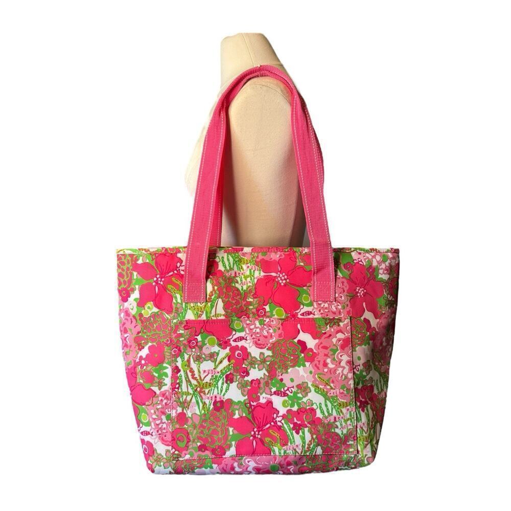 Lilly Pulizer Pink Beach Rose Insulated Large Shoulder Tote Bag Picnic Cooler